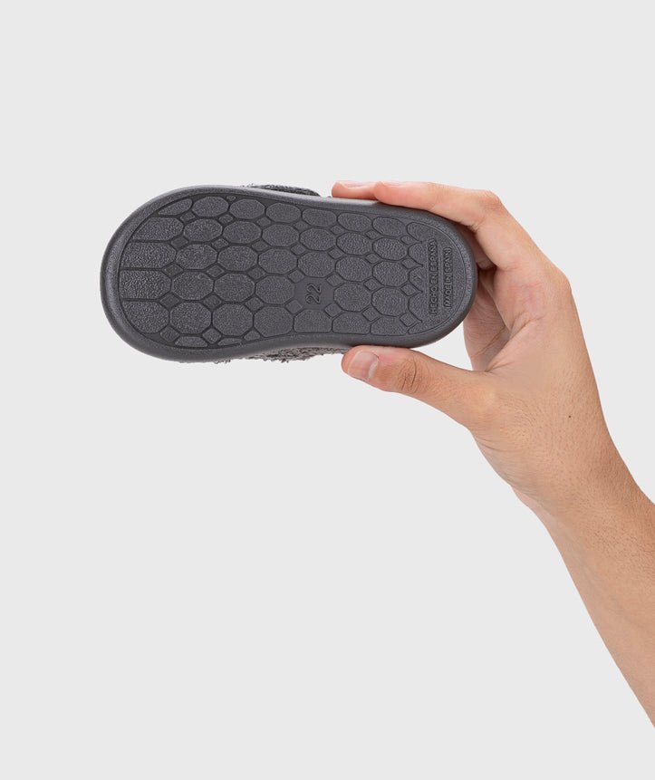 Pantuflas Pingüino Antracita - Igor - Nudos Barefoot Shoes