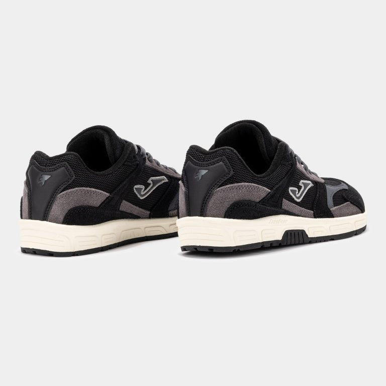 Zapatilla CR111 Junior Negro - Joma - Nudos Barefoot Shoes