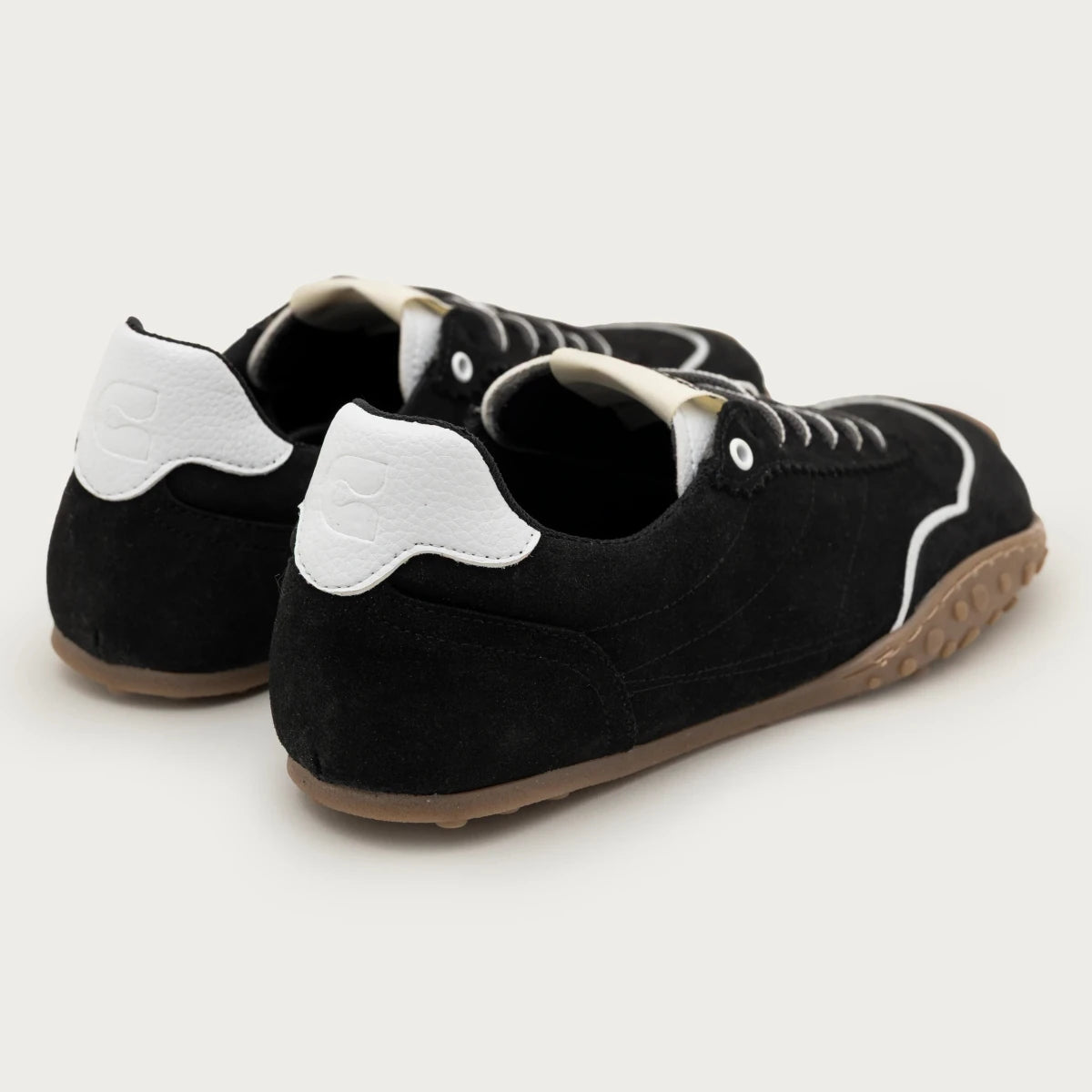 Zapatilla Sneaker SENA BLACK- Coqueflex - Nudos Barefoot Shoes